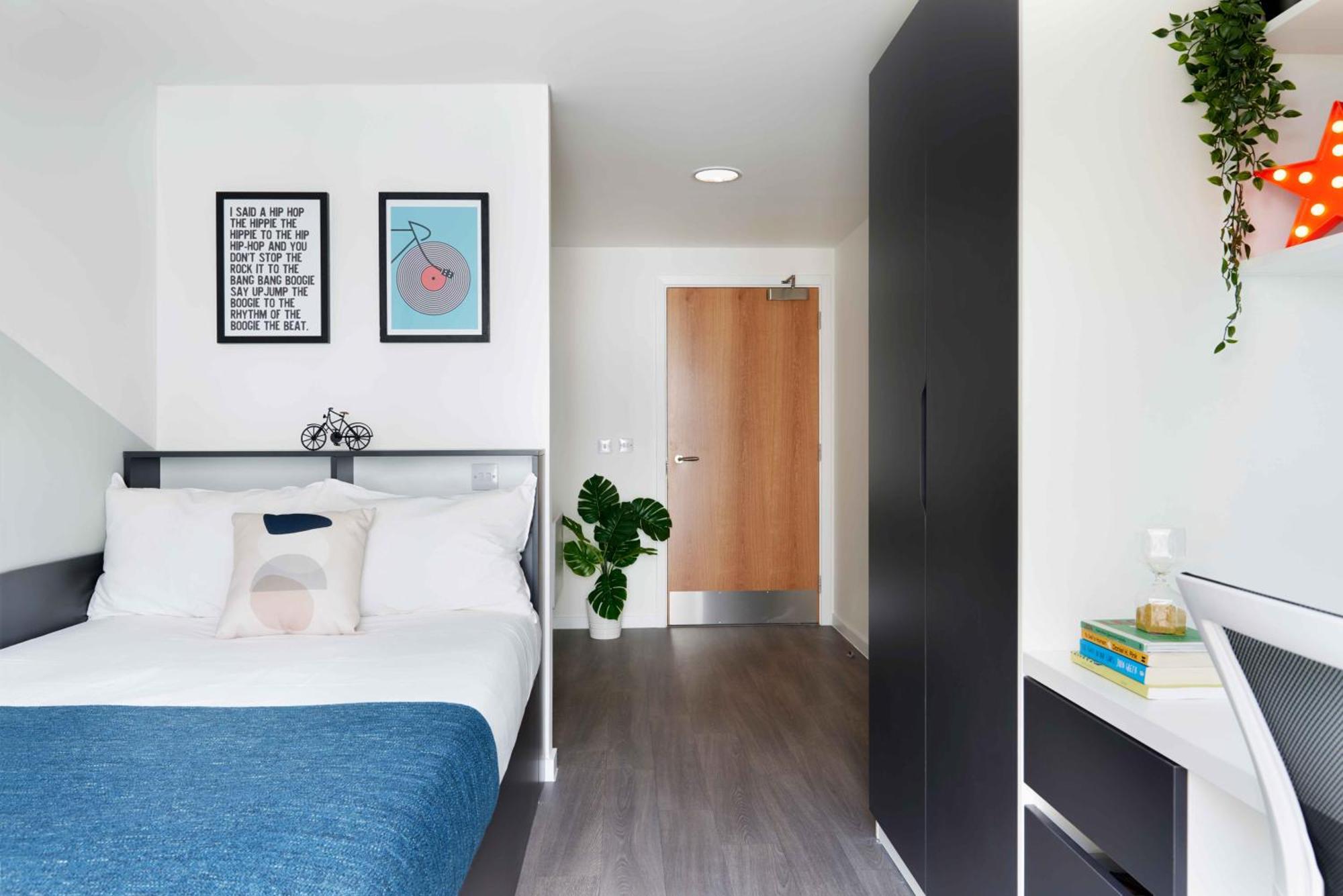 Joivy Trendy Aparthotel Units In Westfield-Adults Only เอดินบะระ ภายนอก รูปภาพ